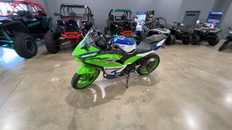 2024 Kawasaki NINJA 500 SE ABS 40TH EDITION Image 4