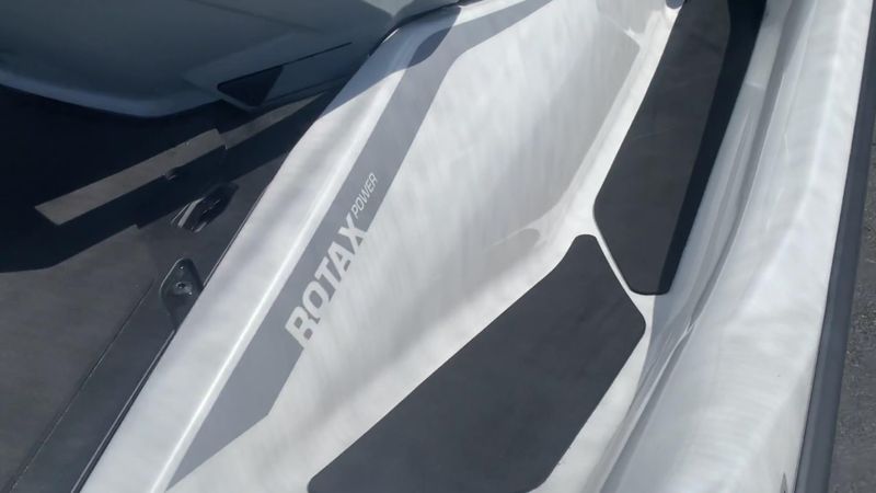 New 2025 Sea-Doo GTX LIMITED 325 (SOUND SYSTEM) Image 3