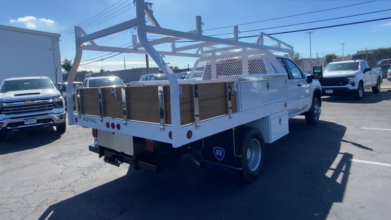 New 2025 Chevrolet Silverado 3500HD CC Work TruckImage 9