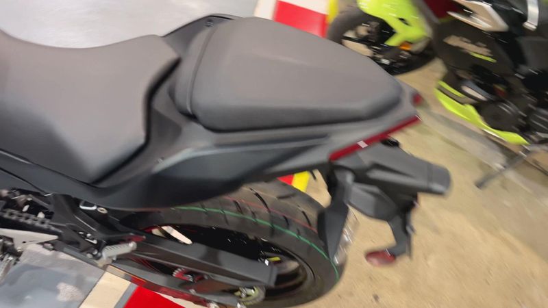 New 2026 Kawasaki NINJA 500 Image 2