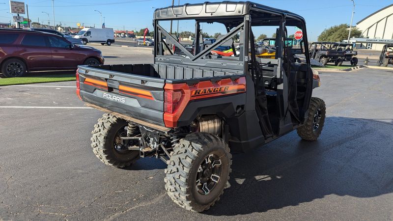 2025 Polaris RANGER CREW XP 1000 PREMIUM  ORANGE RUSTImage 5