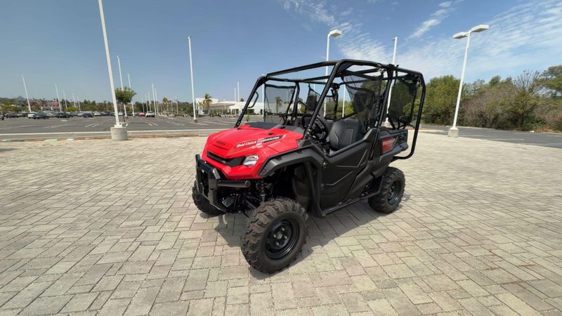 New 2025 Honda PIONEER 1000-5 Image 5