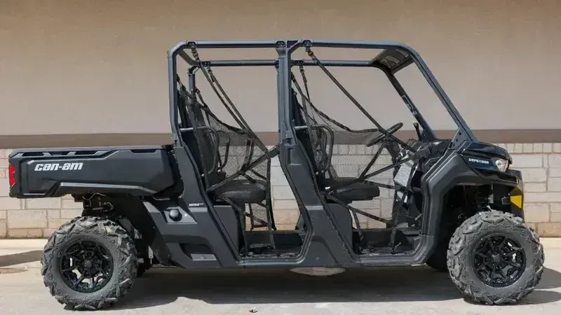 2025 Can-Am DEFENDER MAX DPS HD9 STEALTH BLACK Image 3