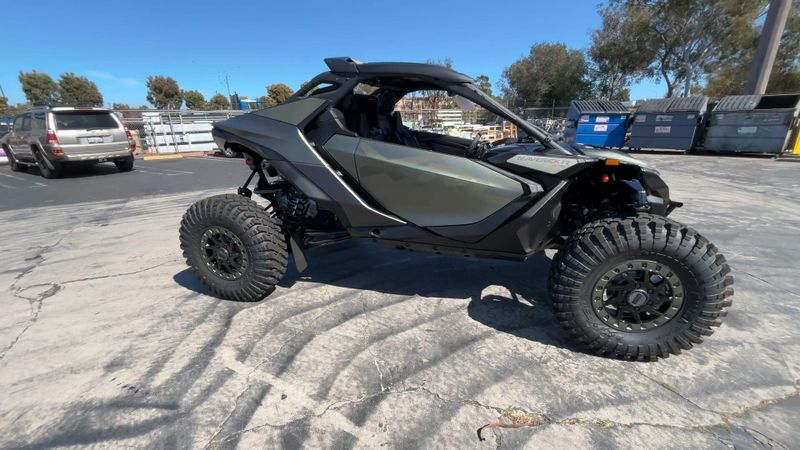 New 2026 Can-Am MAVERICK R X RC WITH SMART-SHOX 999T DCT Image 5