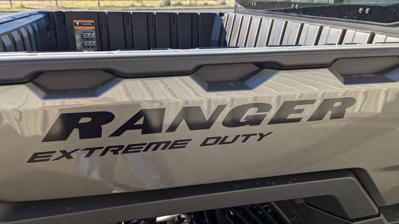 2025 Polaris RANGER CREW XD 1500 NORTHSTAR EDITION ULTIMATE TITANIUM METALLIC GLOSSImage 11