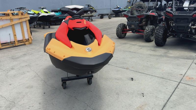 New 2026 Sea-Doo SPARK FOR 2 60 Image 7