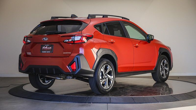 New 2025 Subaru Crosstrek PremiumImage 4