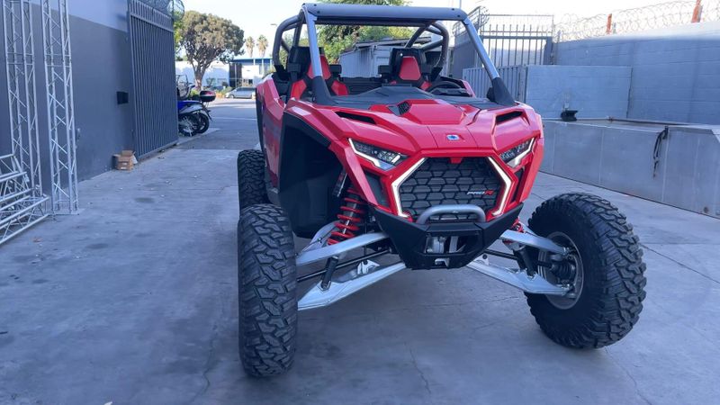 New 2026 Polaris RZR PRO R ULTIMATE Image 6