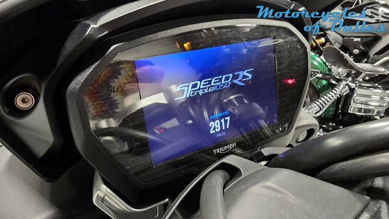 2019 Triumph Speed Triple RS Image 2