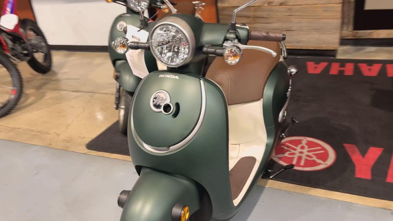 New 2024 Honda Metropolitan Image 7