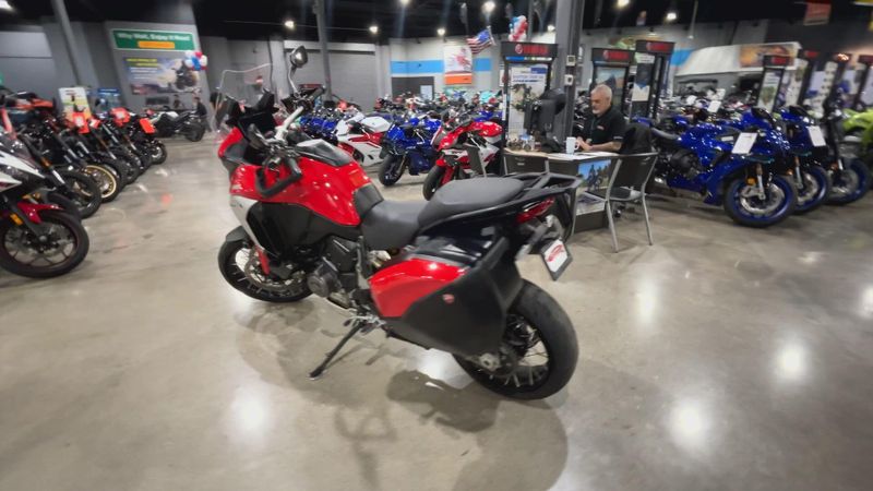 Used 2021 Ducati MULTISTRADA V4 Image 6