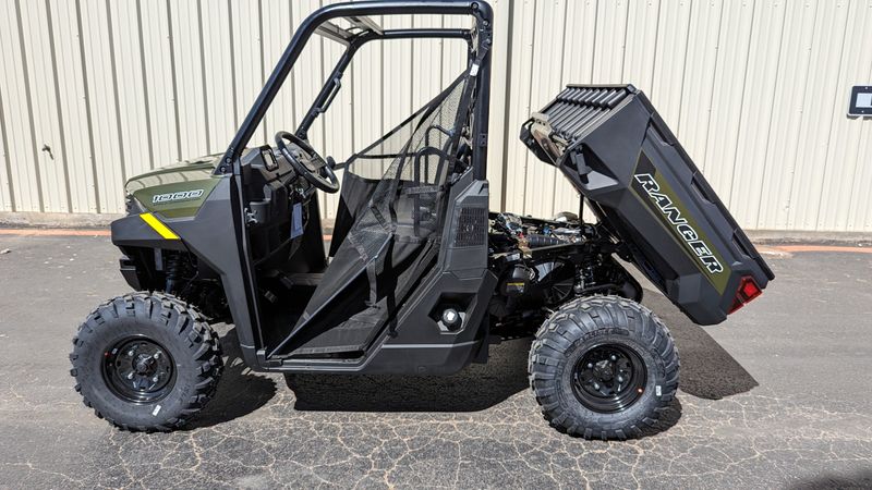 2025 Polaris RANGER 1000 EPS SAGE GREEN Image 12