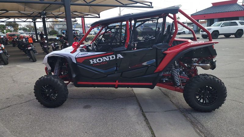 New 2025 Honda TALON1000R4 FOX LIVE VALVE Image 8