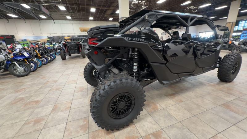 New 2026 Can-Am MAVERICK R MAX X RS WITH SMART-SHOX 999T DCT Image 9