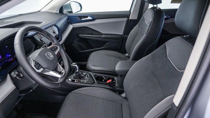 Used 2024 Volkswagen Taos 1.5T SEImage 17