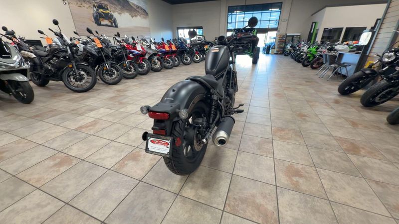 New 2026 Honda REBEL 300 E-CLUTCH Image 8