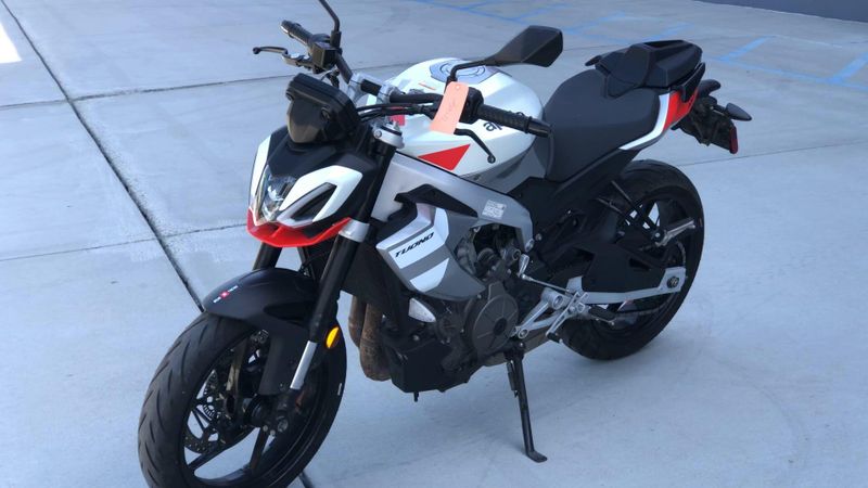 Used 2026 Aprilia TUONO 457 Image 8
