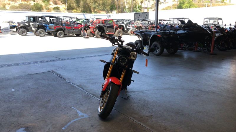 Used 2024 Yamaha XSR900 Image 3