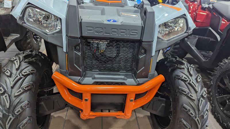 2024 Polaris SCRAMBLER 850  STORM GRAY AND RADAR BLUEImage 6