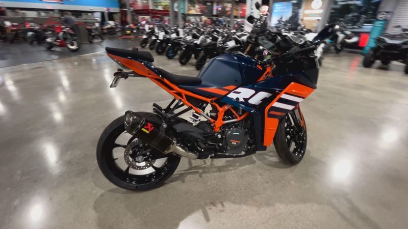 New 2024 KTM RC 390 Image 9