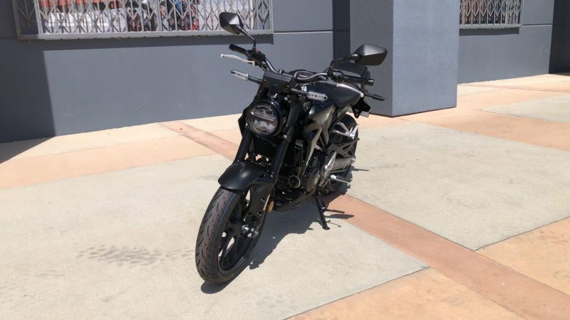 New 2026 Honda CB300R ABS Image 3