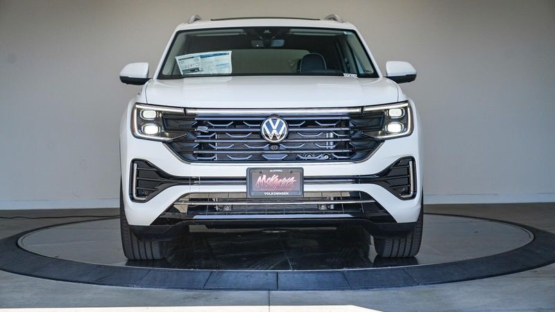2025 Volkswagen Atlas 2.0T SEL Premium R-LineImage 6