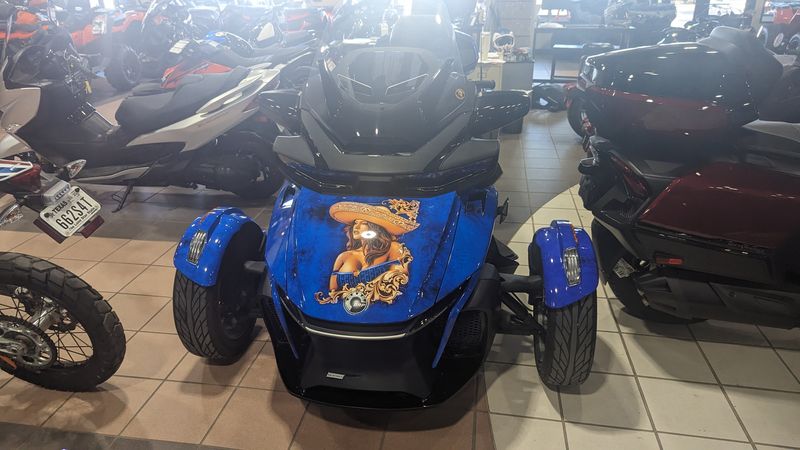 2022 Can-Am SPYDER RT SEATOSKYImage 3