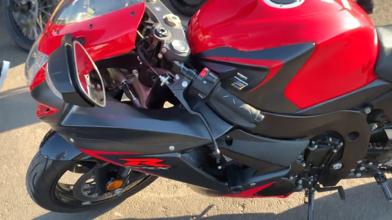 Used 2016 Suzuki GSX-R600L6 CA Image 7
