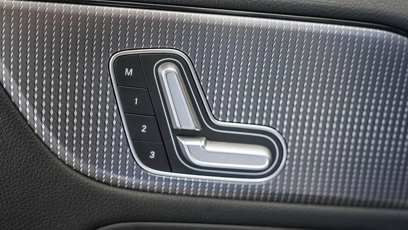 2021 Mercedes-Benz GLA 250Image 21