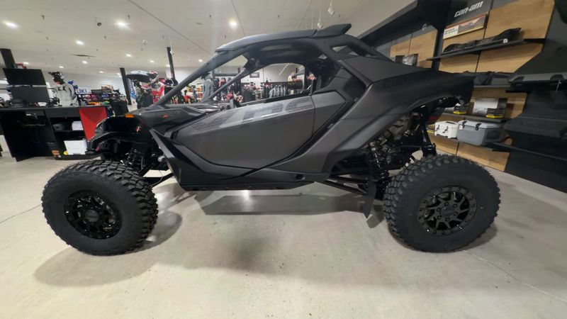 New 2026 Can-Am MAVERICK R X RS 999T DCT Image 6
