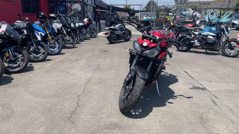 Used 2024 Triumph Street Triple 765 RS Image 4