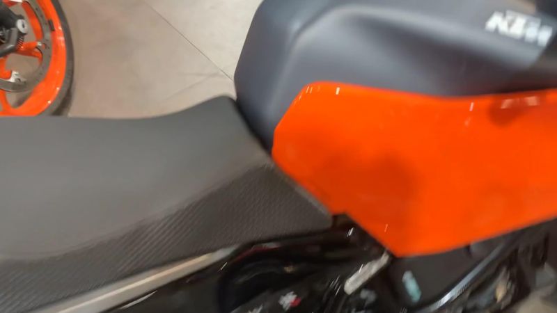 New 2024 KTM 250 DUKE Image 9