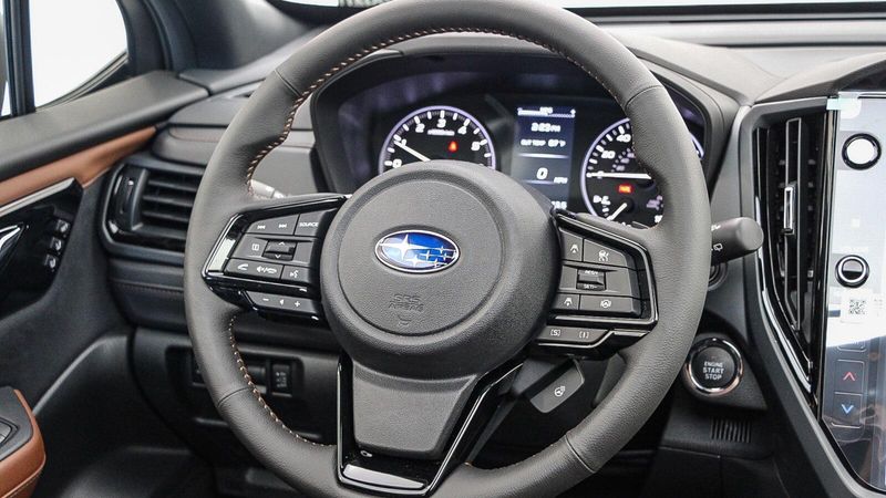 2025 Subaru Forester TouringImage 14