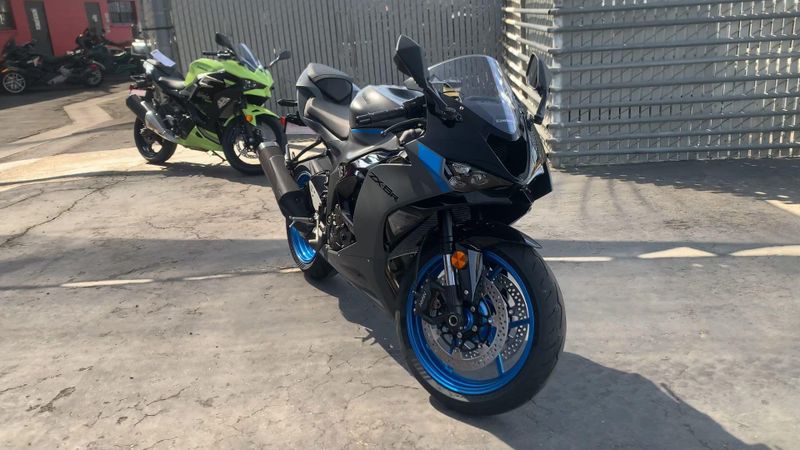 New 2026 Kawasaki NINJA ZX-6R Image 6
