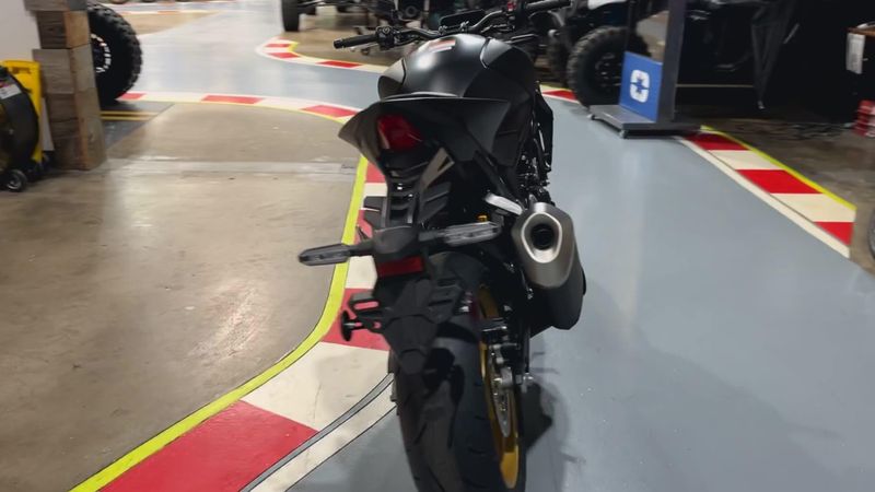 New 2025 Honda CB1000 HORNET SP Image 2