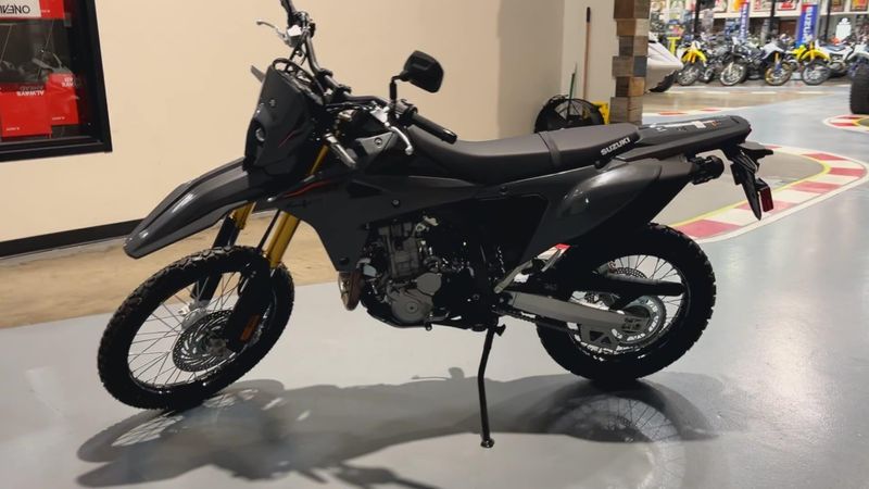 New 2025 Suzuki DR-Z4S Image 2