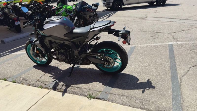 Used 2024 Yamaha MT-09 Image 6