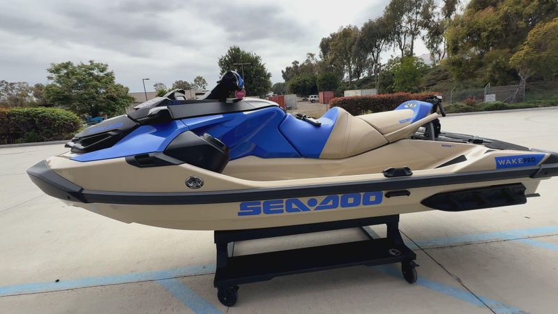 2025 Sea-Doo WAKE PRO 230 (SOUND SYSTEM) Image 5