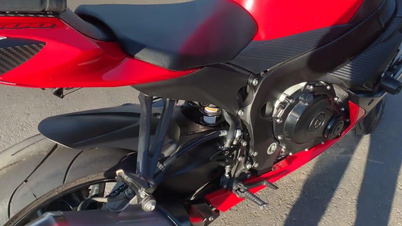 Used 2016 Suzuki GSX-R600L6 CA Image 5