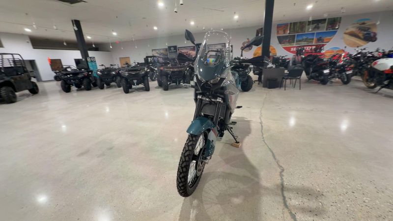 New 2026 Kawasaki KLE500 SE ABS Image 4
