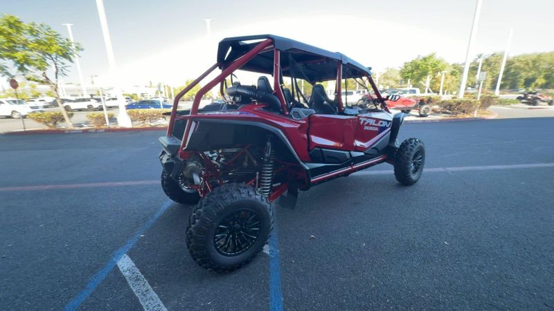 New 2026 Honda TALON1000R4 FOX LIVEVALVE Image 9