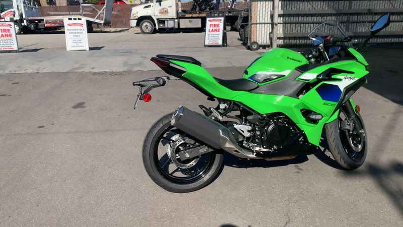 New 2026 Kawasaki NINJA 500 SE ABS Image 9