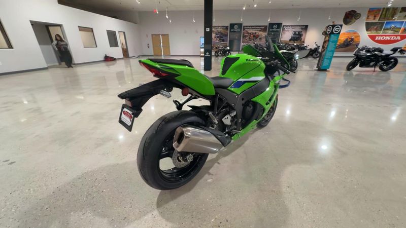 New 2026 Kawasaki NINJA ZX-10R ABS Image 7