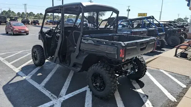 2025 Can-Am DEFENDER MAX LONE STAR HD10 STEALTH BLACKImage 15