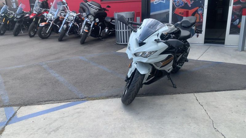 New 2026 Kawasaki NINJA ZX-4RR ABS Image 4