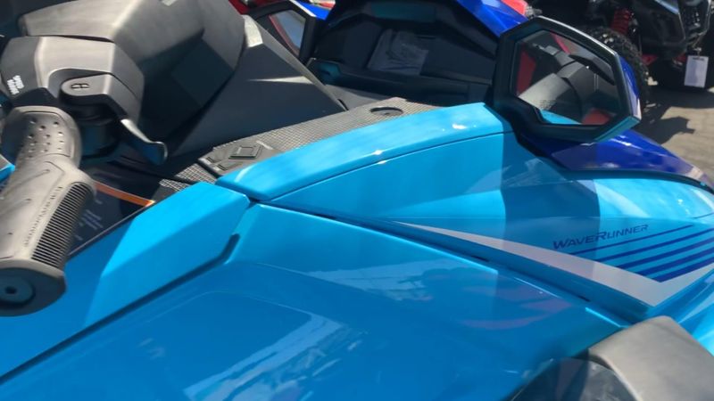 New 2025 Yamaha VX DELUXE W/AUDIO Image 4