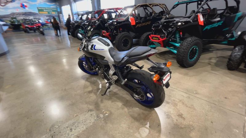 Used 2016 Yamaha FZ-07 Image 6