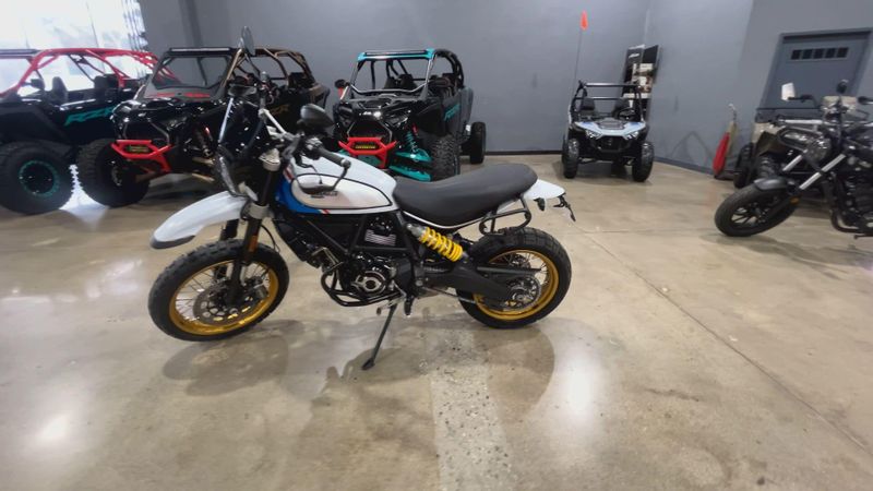 2021 Ducati SCRAMBLER DESERT SLED Image 5