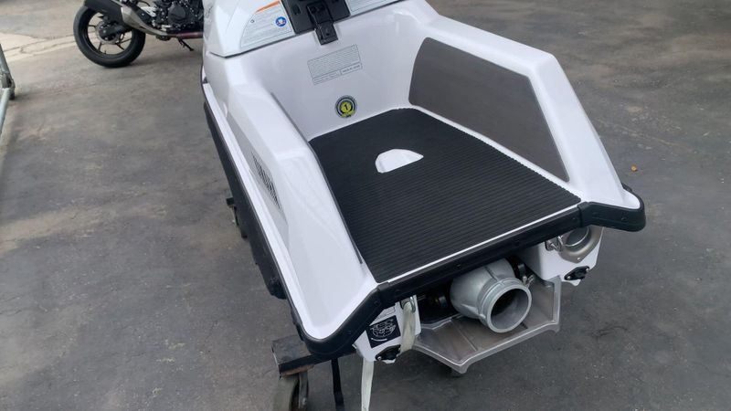 New 2025 Yamaha Superjet Image 8