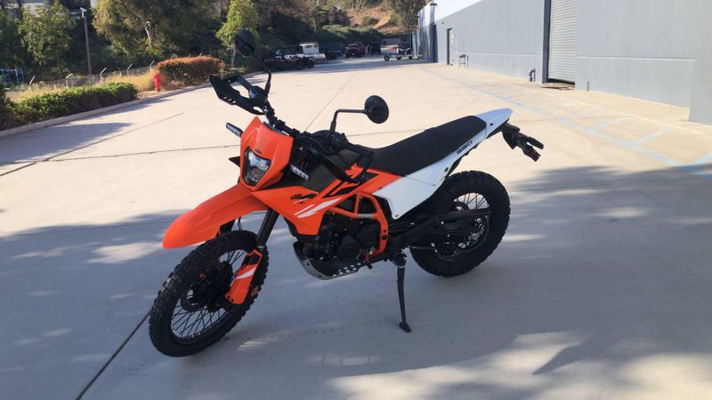 New 2026 KTM 390 ENDURO R Image 8